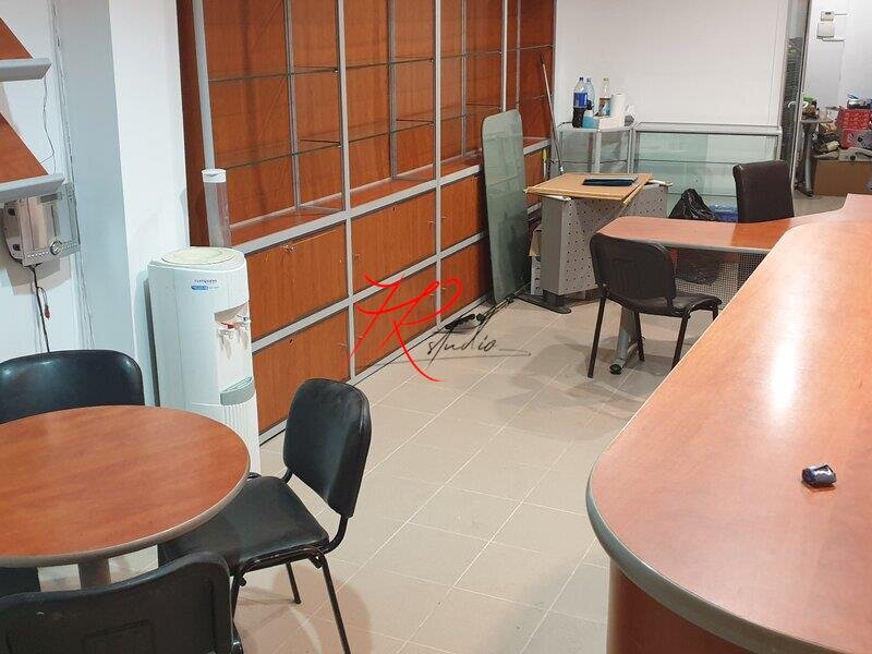 Mosilor Vanzare casa si teren